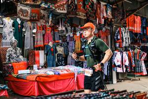 BIB: 
                            <button type="button" onclick="openModal(25554585)" class="btn btn-primary btn-sm float-right btn-popup" data-toggle="modal" data-target=".modal-high-quality">
                        <i class="fas fa-shopping-cart"></i> Add to Cart
                    </button>
                                            <button type="button" onclick="isThisMe(25554585, true)" class="btn btn-success btn-sm float-right btn-popup btn-isme hidden" data-toggle="tooltip" data-placement="bottom" title="นี่คือรูปของคุณใช่ไหม คลิกที่นี่เพื่อเอาเข้าอัลบั้ม">
                        <i class="fas fa-plus"></i> Add to album
                    </button>
                    <button type="button" onclick="isThisMe(25554585, false)" class="btn btn-warning btn-sm float-right btn-popup btn-isnotme hidden">
                        <i class="fas fa-ban"></i> Remove from album
                    </button>